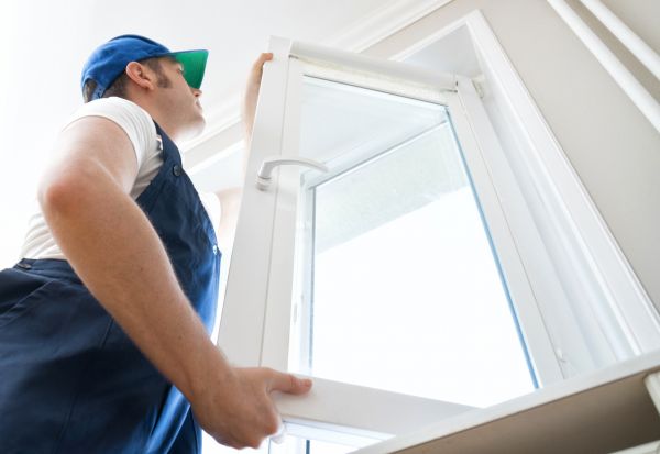 Home Window Repair in Shawnee