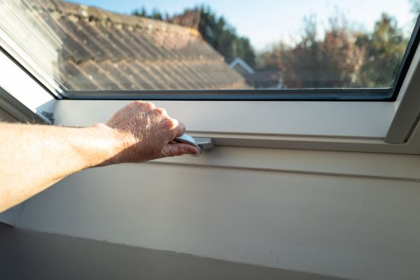 Pivot Window Repair in Shawnee